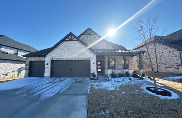 Photo of 903 Chinati Street