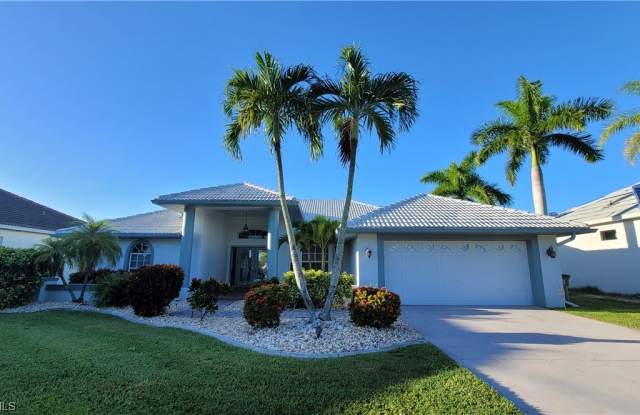 2720 SW 51st Street