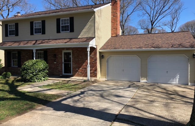 11 HOLLY RD - 11 Holly Road, Severna Park, MD 21146