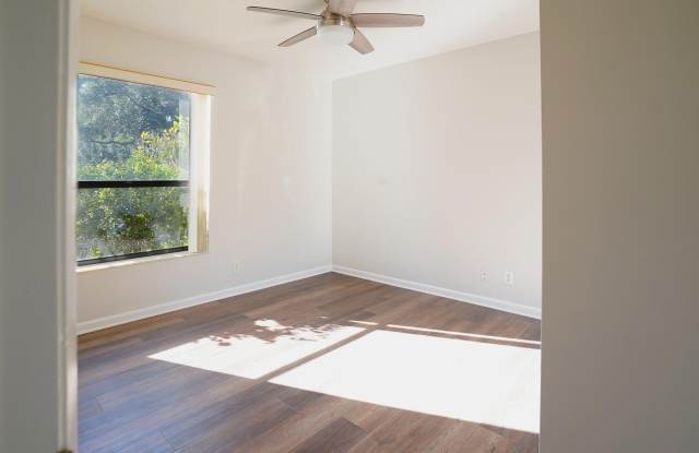 3325 Cocoplum Cir 3303