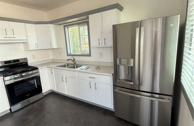 10601 Magnolia Avenue