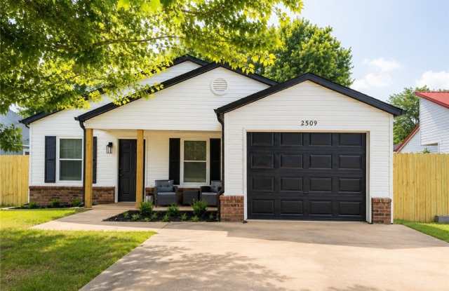2509 SE 4th Street