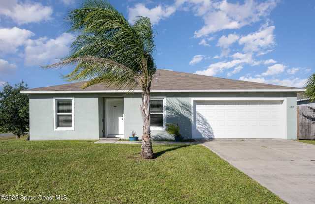 110 Maywood Avenue NW