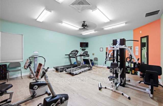 1125 Van Loon Commons Cir 104