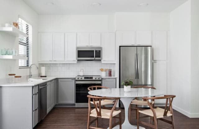 2655 Forum Blvd Unit A32