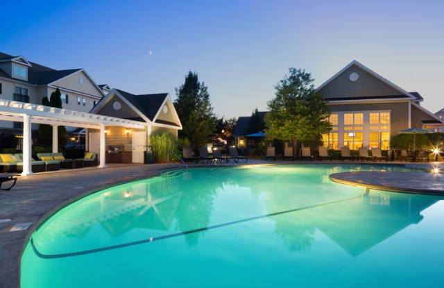 Photo of Avalon at the Hingham Shipyard