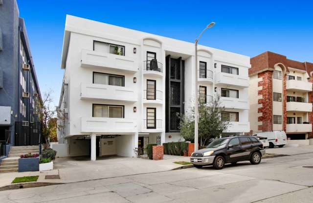 1525 Amherst Apartments