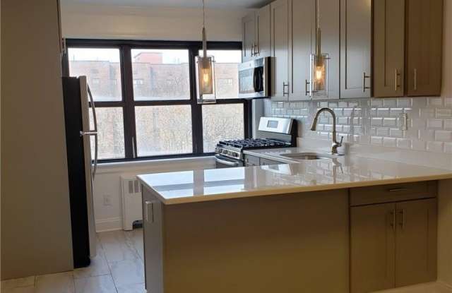 33 William Street unit: 5L