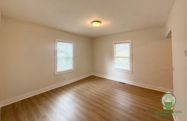 1206 West Bramlett Road