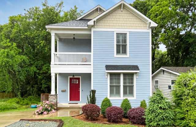 Exceptional 3BD, 2.5BA Downtown Raleigh House with Large Fenced Backyard