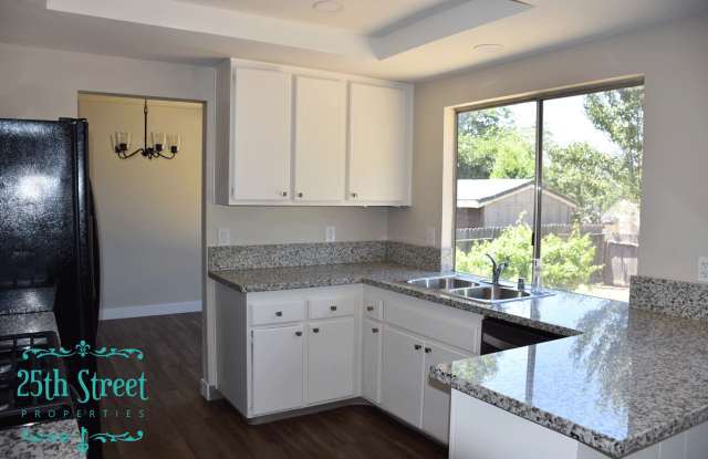 8117 Mesa Oak Way