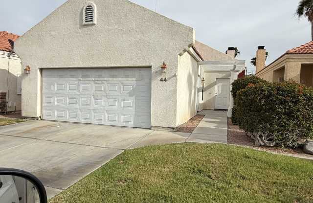 1825 East Shore Villas Drive44