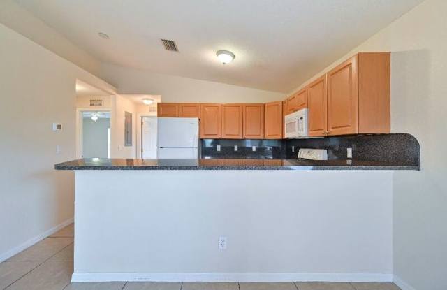 4804 24th ST SW, unit 1 - 4804 24th St SW, Lehigh Acres, FL 33973