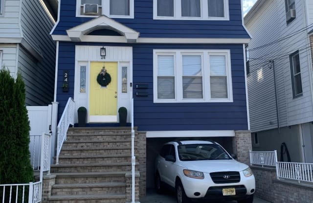 24 WEST 48TH ST - 24 West 48th Street, Bayonne, NJ 07002