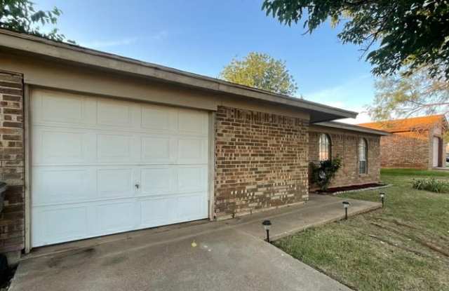 Photo of 2714 Tampico Dr