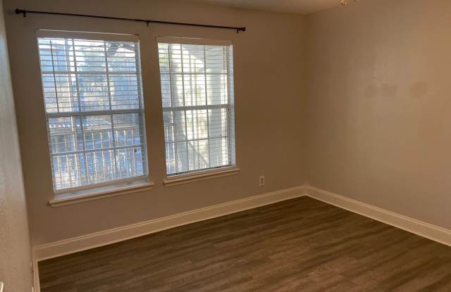 2 Bedroom 2 bathroom in Orlando