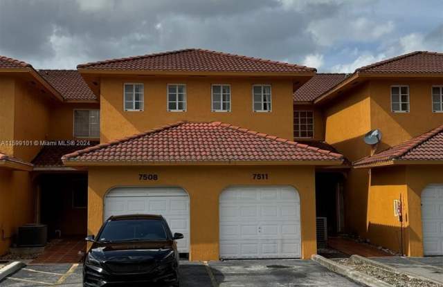 7511 NW 176th Ter