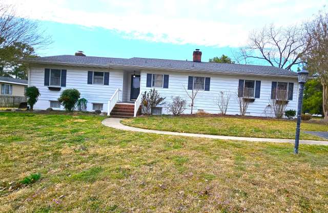 Photo of 103 Shawnee Circle