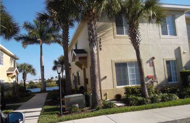 Photo of 3BR2BA/Lakeside Village/Unfur/Annual