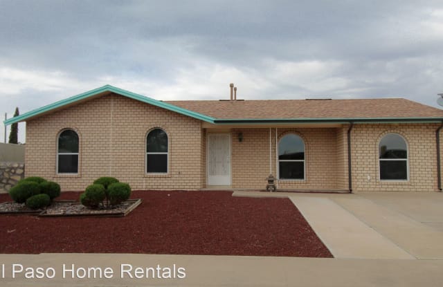 305 Ronquillo Ln - 305 Ronquillo Lane, El Paso, TX 79907