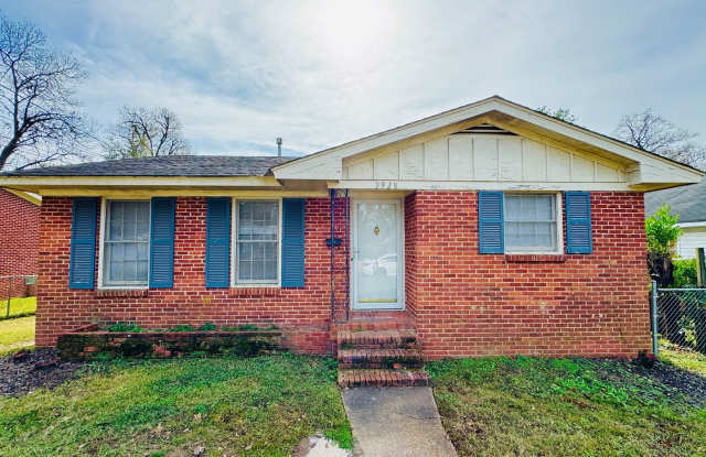 Photo of Charming 3-Bedroom Brick Home with Beautiful Hardwoods!
