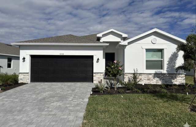 8318 Waterscape Road