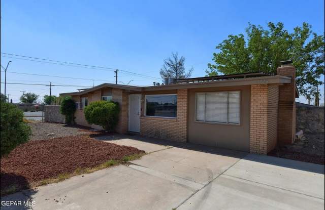 5726 DEARBORNE Drive