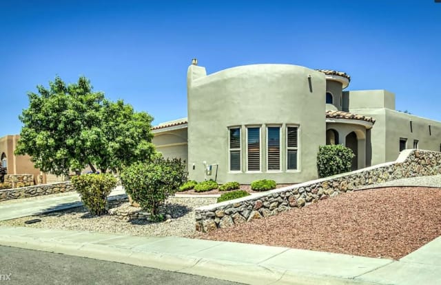 4087 Bella Sierra Ct - 4087 Bella Sierra Court, Las Cruces, NM 88011