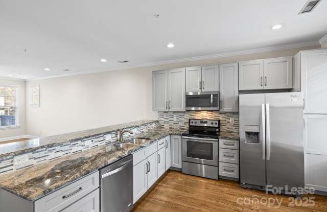 853 Clarkson Mill Court