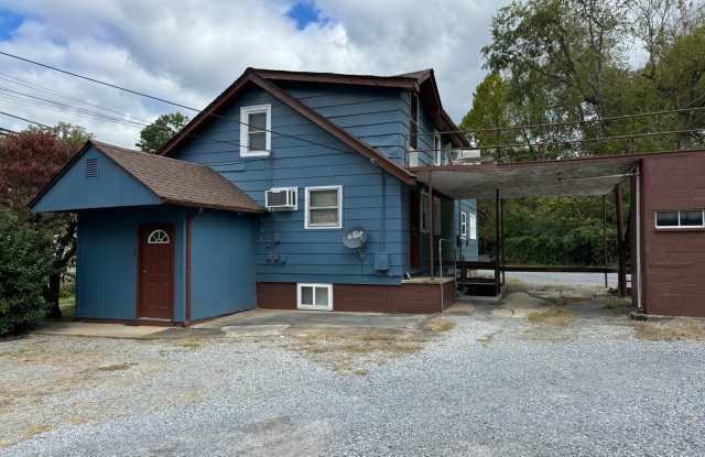 Photo of Bloomingdale Pike