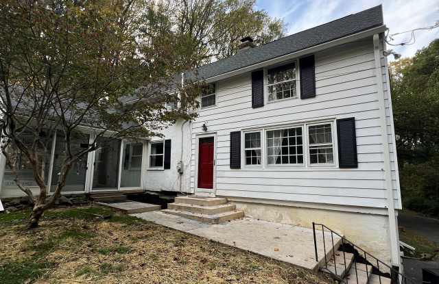 Photo of 602 Chandler Mill Road