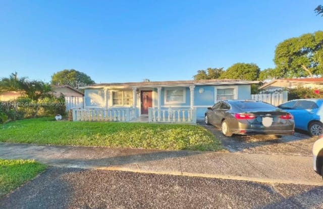 7207 SW 5th St - 7207 Southwest 5th Street, North Lauderdale, FL 33068