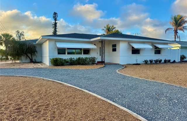 2100 E VINA DEL MAR BOULEVARD