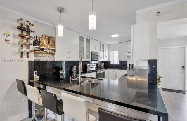 3750 Northwest 115th Avenue