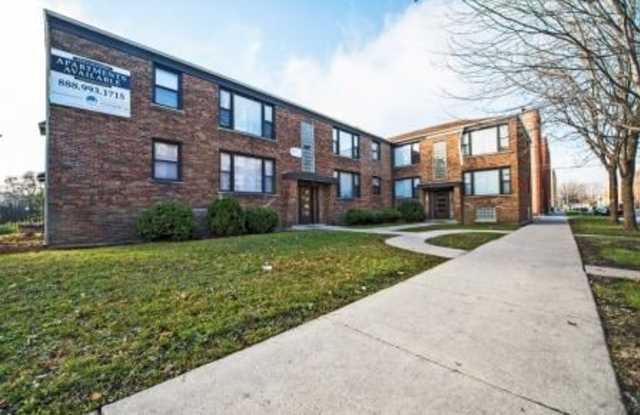 8100-04 S Marshfield