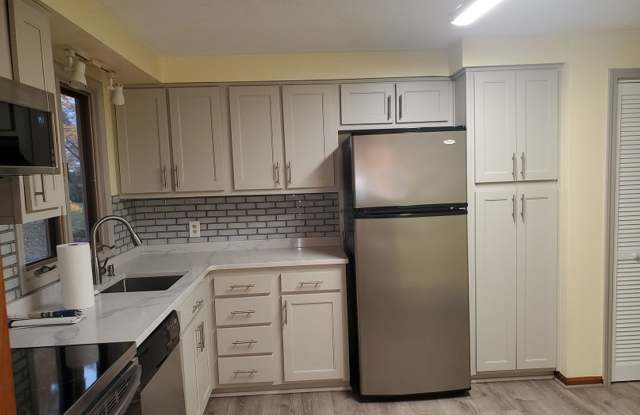 Photo of Athol Single Family