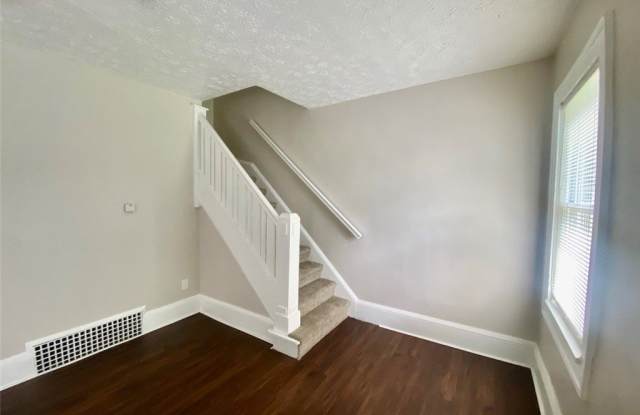 161 Walnut Terrace unit: 161