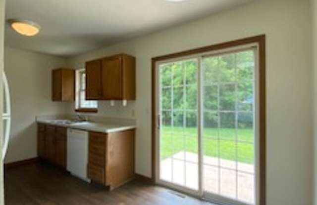 3 Bedroom Home with 2 Car Attached Garage!