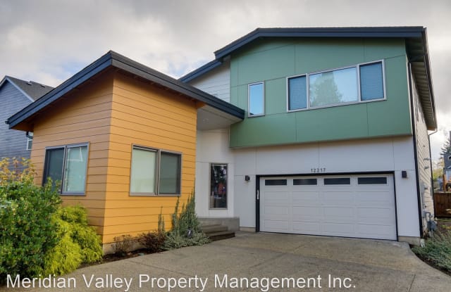 12217 SE 270th PL - 12217 Southeast 270th Place, Kent, WA 98030