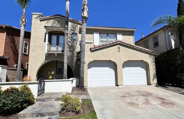 Spacious 3BR/3.5BA Single-Family Home - 326 Manila Ave