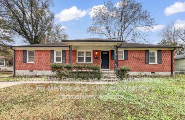 Photo of 4293 Hilldale Ave