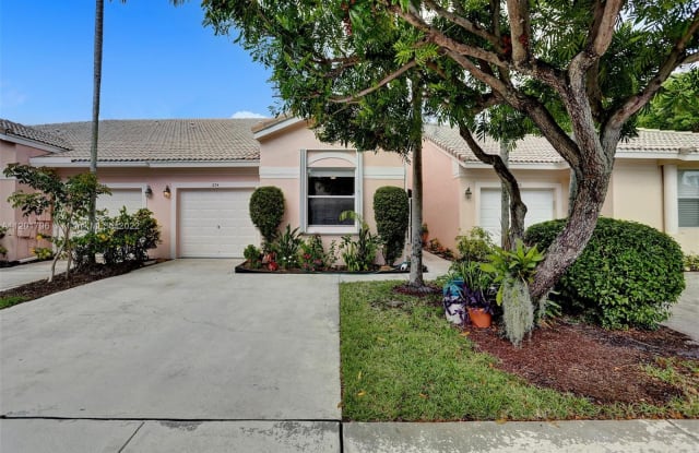 274 Coral Trace Ln - 274 Coral Trace Lane, Delray Beach, FL 33445