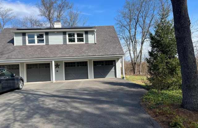 1 AUDUBON LANE