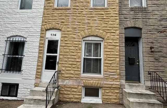 Photo of 136 N DECKER AVE