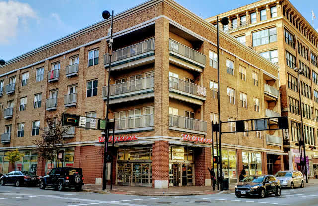 Photo of Sixth & Race