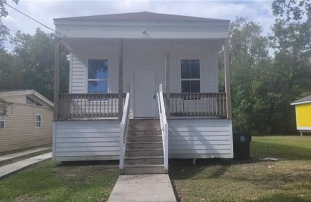 4782 GAWAIN Drive - 4782 Gawain Drive, New Orleans, LA 70127