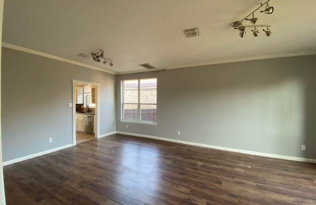 1752 Jasons North Ct