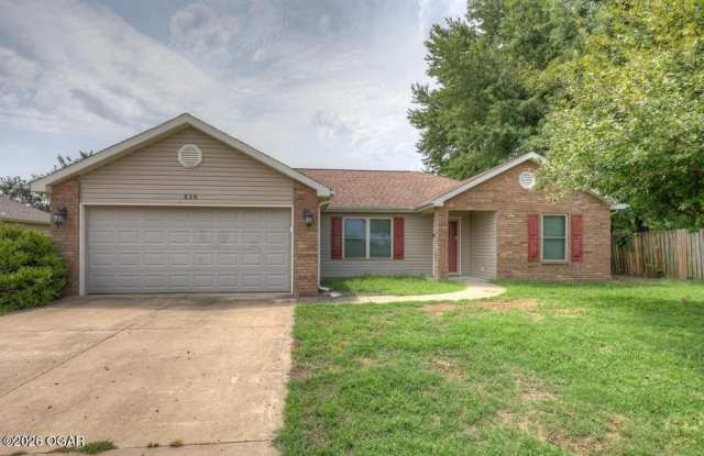 838 Cottonwood Street