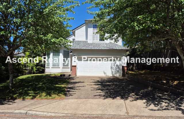 Available NOW! Bright Four Bedroom Bethany Home Open Kitchen/Dining/Family Room, Fenced Yard & Yard Care Included