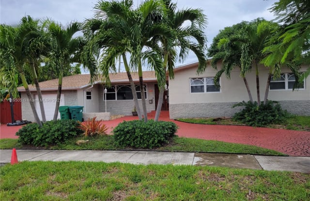 1915 NE 193rd St - 1915 NE 193rd St, Ojus, FL 33179